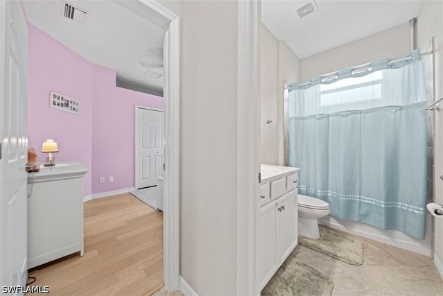 2036 Wellington ST, Naples, FL 34120