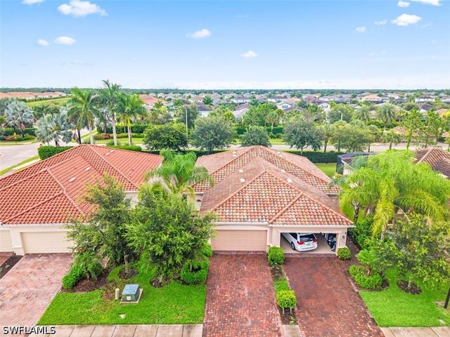 2036 Wellington ST, Naples, FL 34120