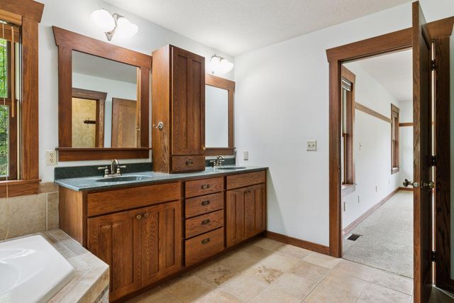 14810 42nd Street S, Afton, MN 55001