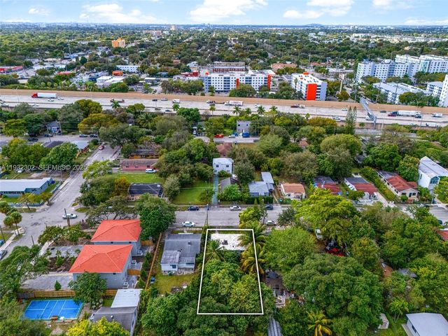 5631 NW 5th Ct, Miami, FL 33127