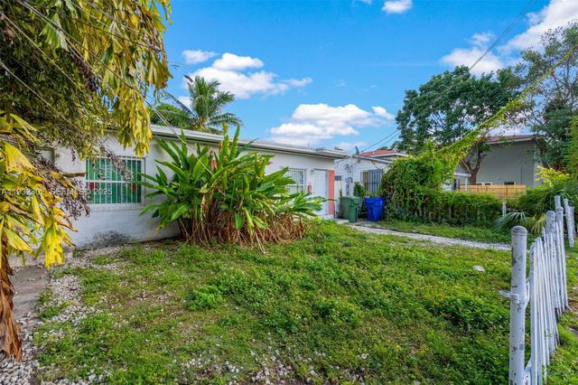 5631 NW 5th Ct, Miami, FL 33127