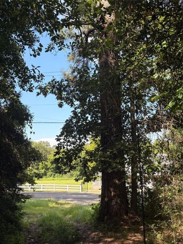 4977 Fm 1008, Kenefick, TX 77535