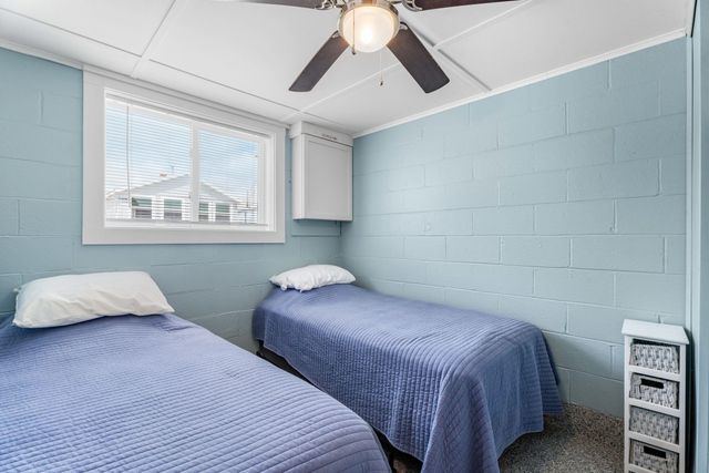27 Concord Ave # 27, Hampton, NH 03842