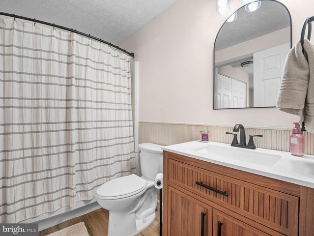 3634 ROBIN AIR CT, Pasadena, MD 21122