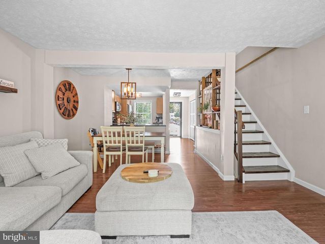 3634 ROBIN AIR CT, Pasadena, MD 21122