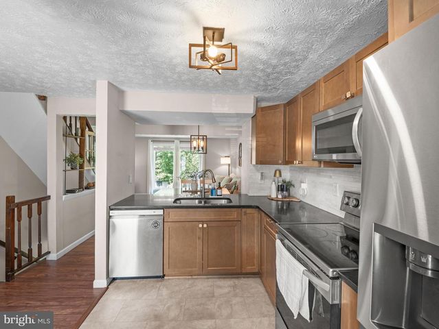 3634 ROBIN AIR CT, Pasadena, MD 21122