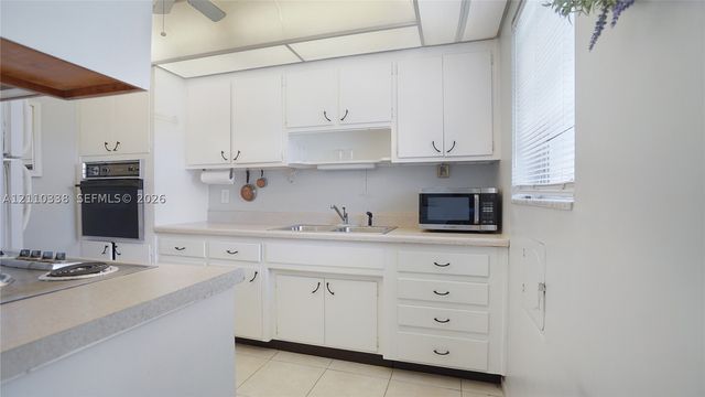 401 N Riverside Dr 105, Pompano Beach, FL 33062