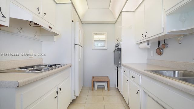 401 N Riverside Dr 105, Pompano Beach, FL 33062