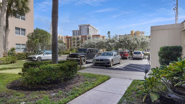 401 N Riverside Dr 105, Pompano Beach, FL 33062