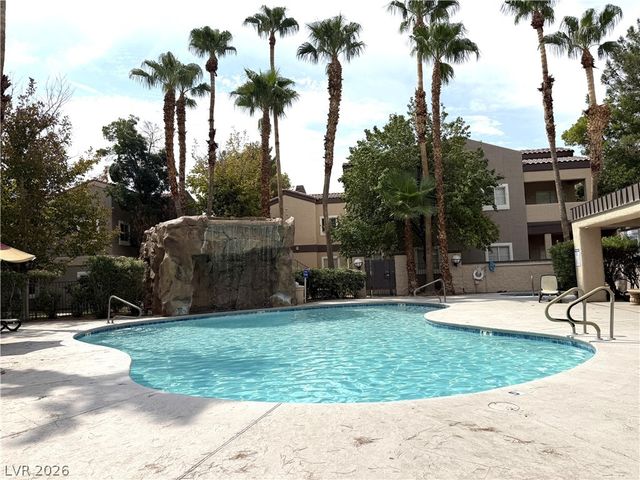 5250 South Rainbow Boulevard 1076, Las Vegas, NV 89118