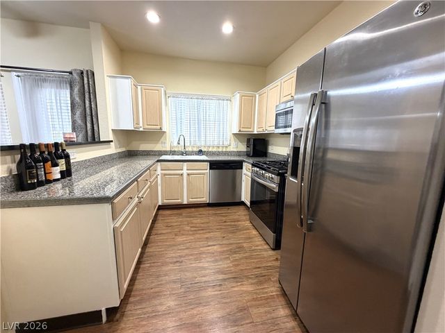5250 South Rainbow Boulevard 1076, Las Vegas, NV 89118