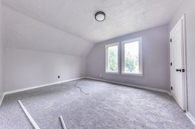 955 Wilson Avenue, Saint Paul, MN 55106