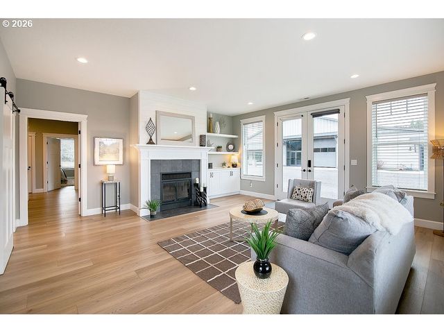 302 WATERS Rd, Castle Rock, WA 98611