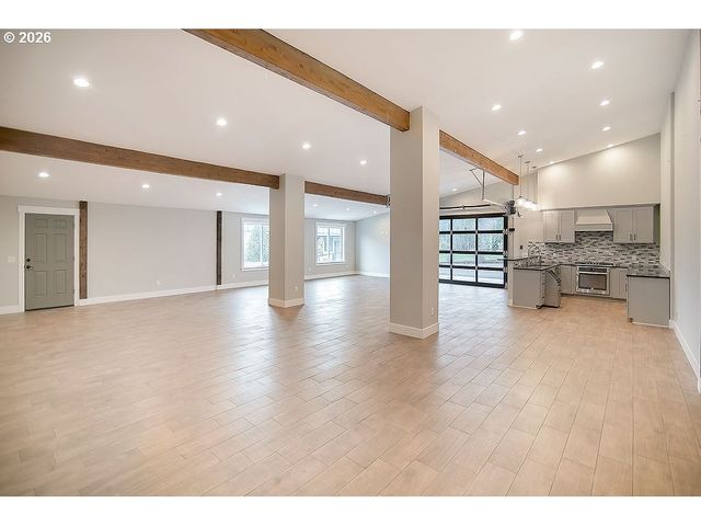 302 WATERS Rd, Castle Rock, WA 98611