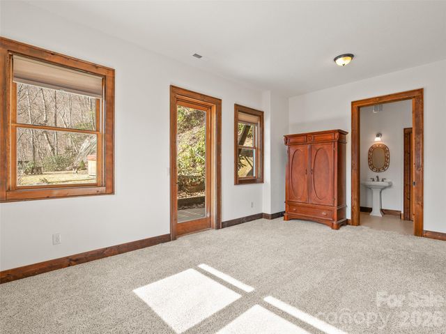 173 Heavenview Point, Maggie Valley, NC 28751