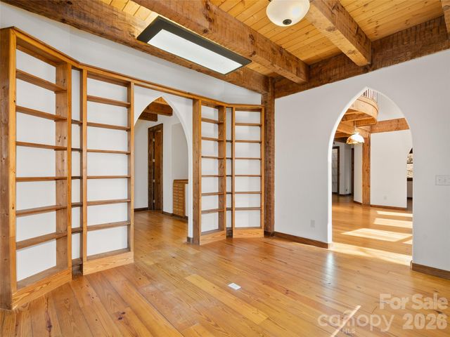 173 Heavenview Point, Maggie Valley, NC 28751