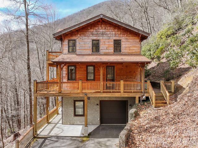 173 Heavenview Point, Maggie Valley, NC 28751