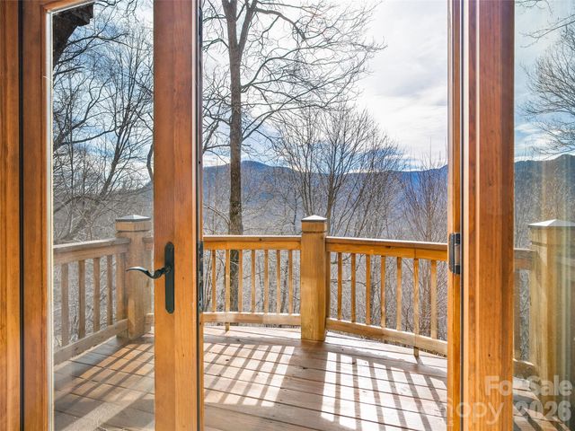 173 Heavenview Point, Maggie Valley, NC 28751