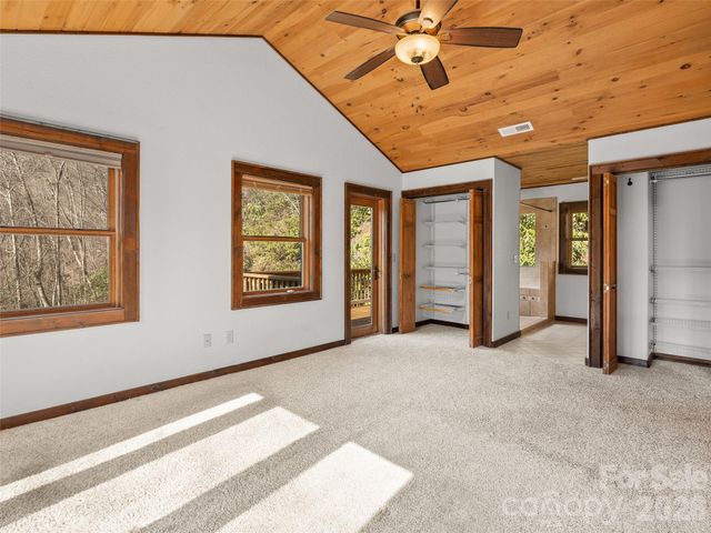 173 Heavenview Point, Maggie Valley, NC 28751