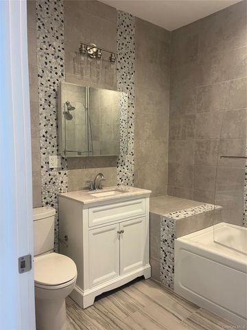 59 Orchard Beach Boulevard B, Port Washington, NY 11050