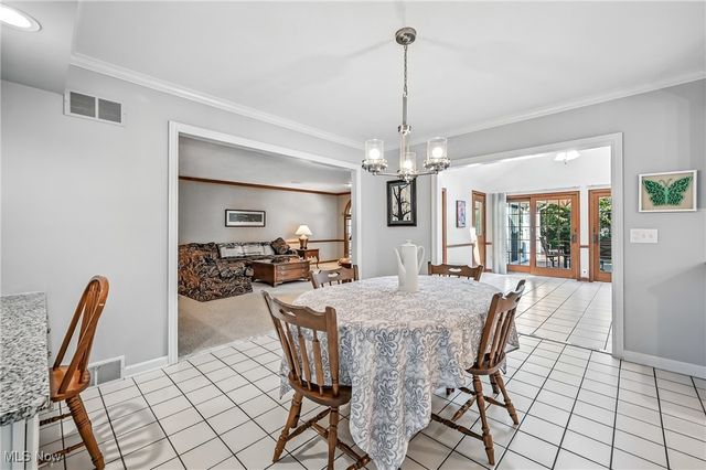 3682 Sperone Drive, Canfield, OH 44406