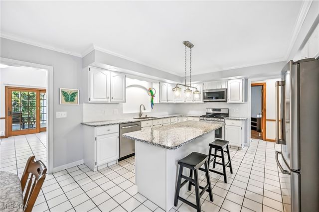 3682 Sperone Drive, Canfield, OH 44406