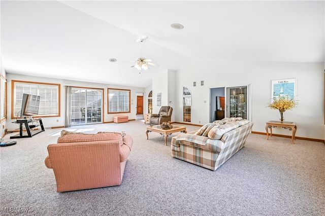 3682 Sperone Drive, Canfield, OH 44406