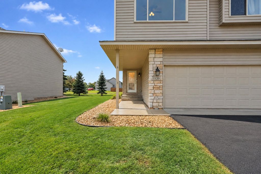 1120 Bristol Lane, Farmington, MN 55024 — photo 3