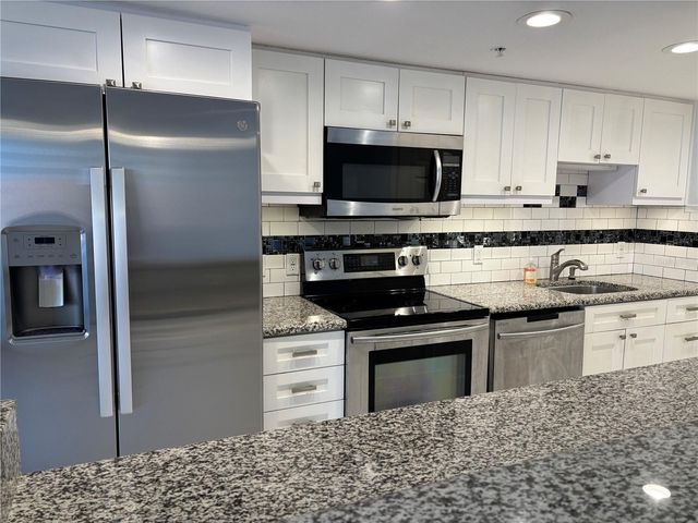 470 3RD STREET S 620, St Petersburg, FL 33701