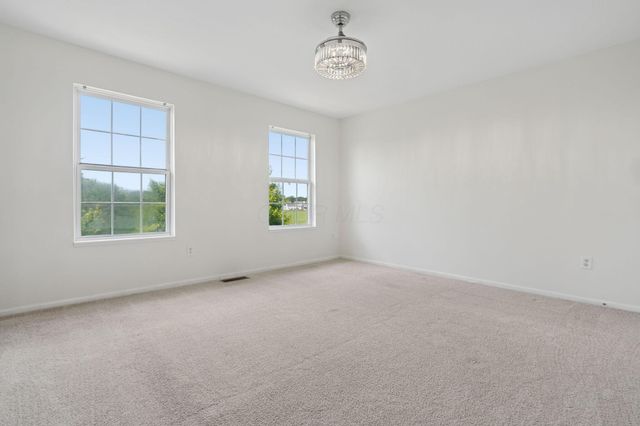 1079 Shady Lake Drive, Columbus, OH 43228