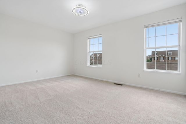 1079 Shady Lake Drive, Columbus, OH 43228