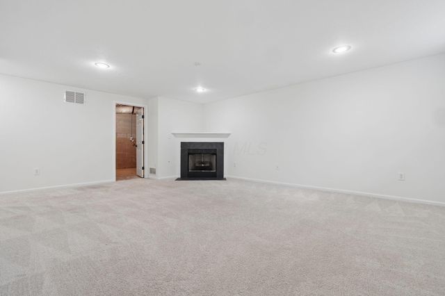 1079 Shady Lake Drive, Columbus, OH 43228