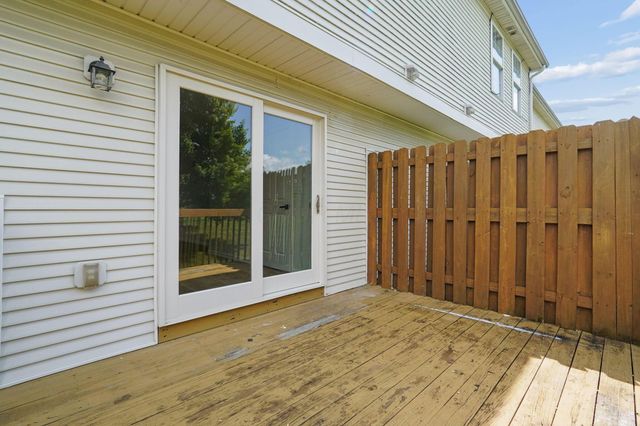 1079 Shady Lake Drive, Columbus, OH 43228