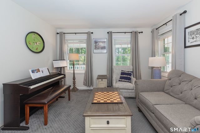 15 Saxony Lane, Woodbury, CT 06798