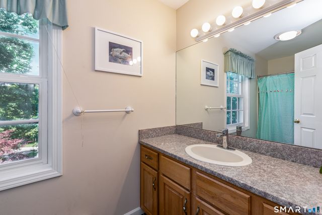 15 Saxony Lane, Woodbury, CT 06798
