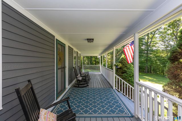 15 Saxony Lane, Woodbury, CT 06798