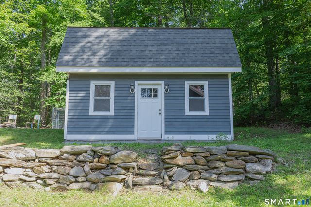 15 Saxony Lane, Woodbury, CT 06798