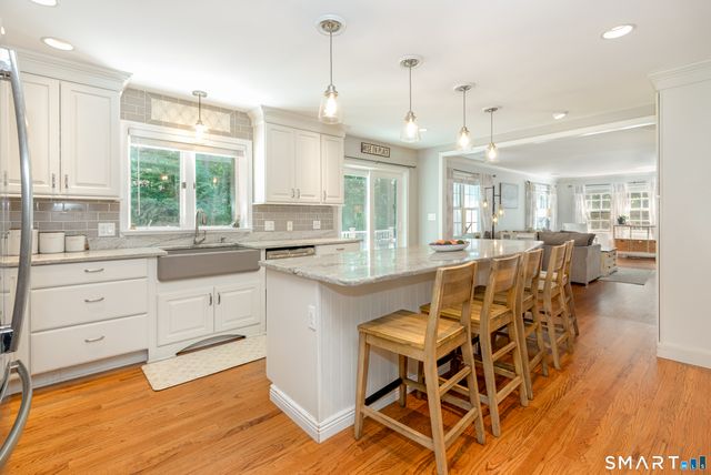 15 Saxony Lane, Woodbury, CT 06798