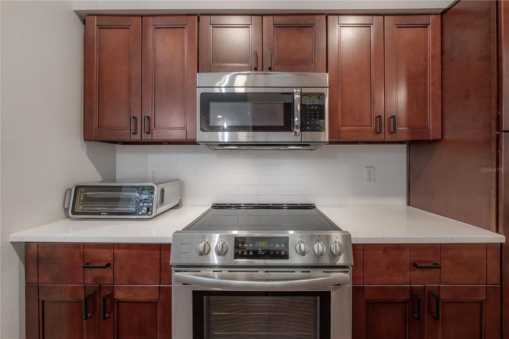 Image 11 of property listing at 1810 E PALM AVENUE 4103, Tampa, FL 33605
