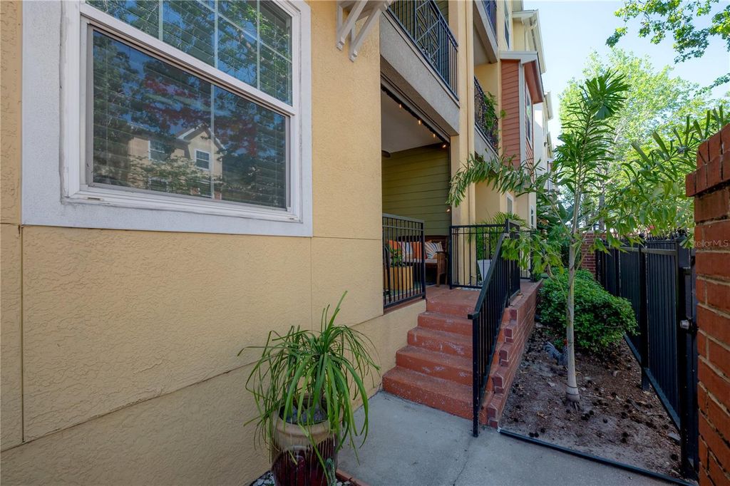 Image 39 of property listing at 1810 E PALM AVENUE 4103, Tampa, FL 33605