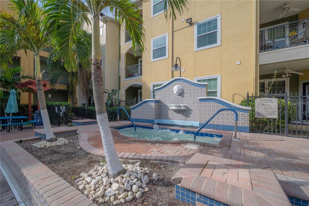 Image 49 of property listing at 1810 E PALM AVENUE 4103, Tampa, FL 33605
