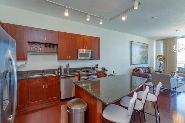 150 E ROBINSON STREET 23B, Orlando, FL 32801