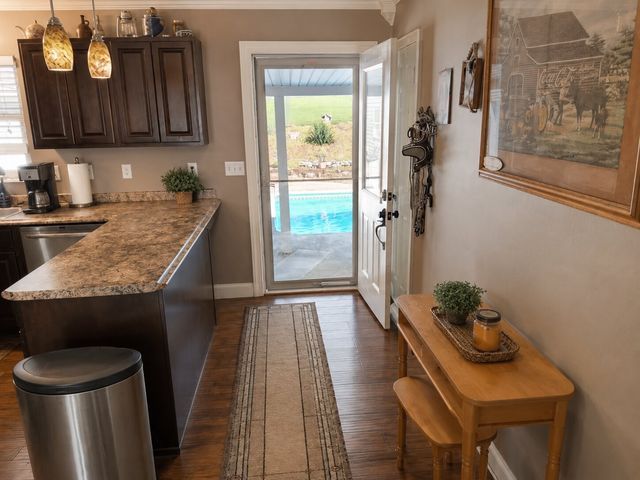 107 Chota Trl, Sweetwater, TN 37874