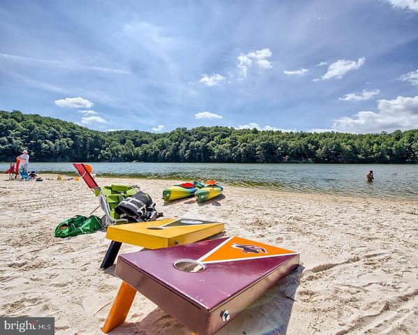 6109 TWAIN DR, New Market, MD 21774