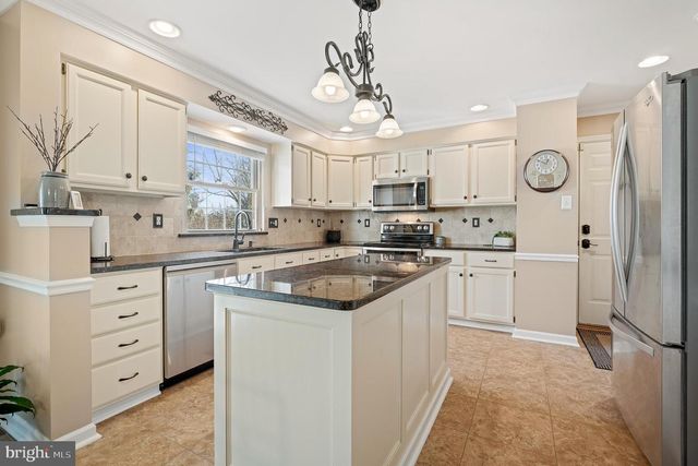 6109 TWAIN DR, New Market, MD 21774