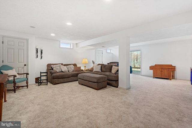 6109 TWAIN DR, New Market, MD 21774