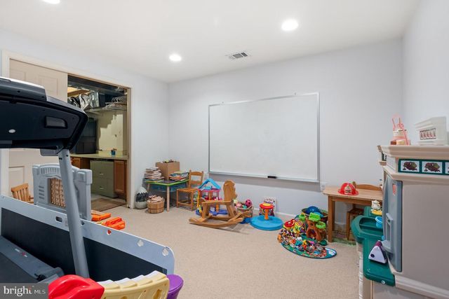 6109 TWAIN DR, New Market, MD 21774