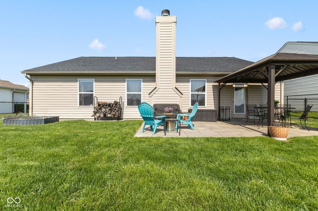 3492 Limelight Lane, Whitestown, IN 46075