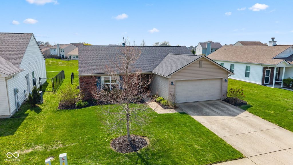 3492 Limelight Lane, Whitestown, IN 46075