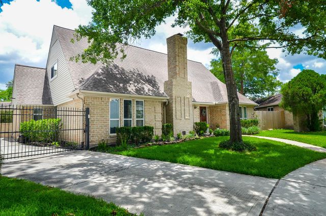 11302 Burgoyne Drive, Houston, TX 77077